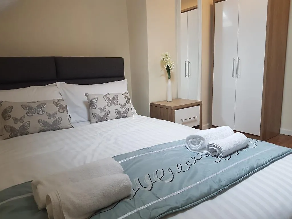 Orient Gardens Hotel Belfast Guest house